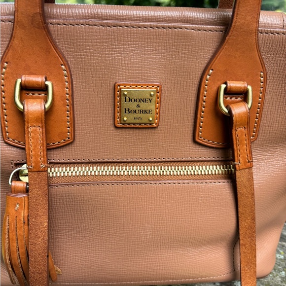 Dooney & Bourke Tan Leather Morgan Tote Bag - Picture 2 of 9